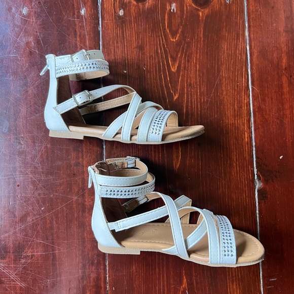 White summer sandals open toe little girls size 12 - Picture 3 of 6